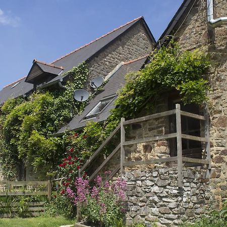 Gites Ferme De La Baie Roz-sur-Couesnon Esterno foto