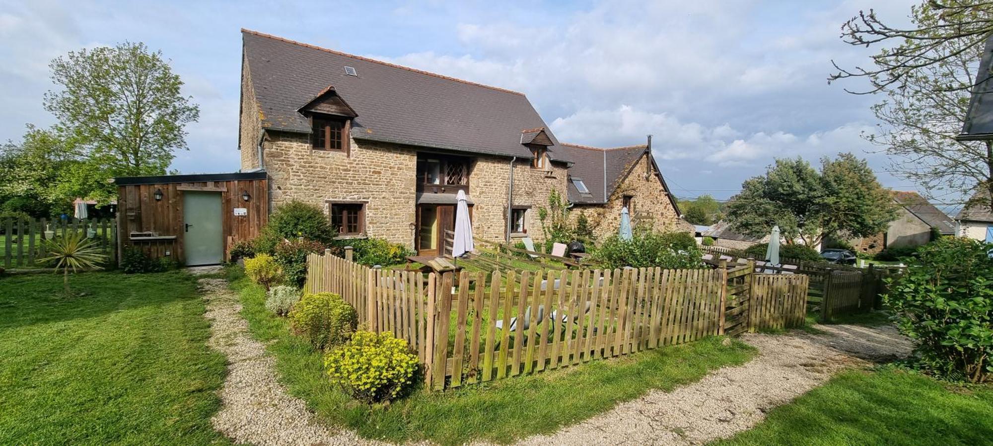 Gites Ferme De La Baie Roz-sur-Couesnon Esterno foto